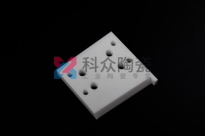氧化鋯陶瓷在工業(yè)，醫(yī)療等多個領(lǐng)域證實是可靠
